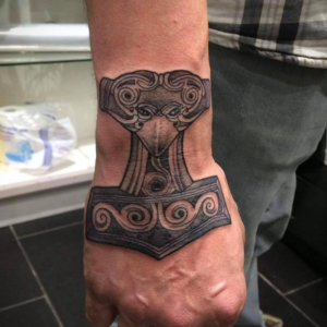 tatouage-nordique-dieppe-normandie