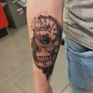 tattoo-tete-de-mort-dieppe-normandie